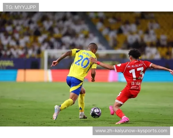 足球比赛中的长传冲吊战术与进攻模式